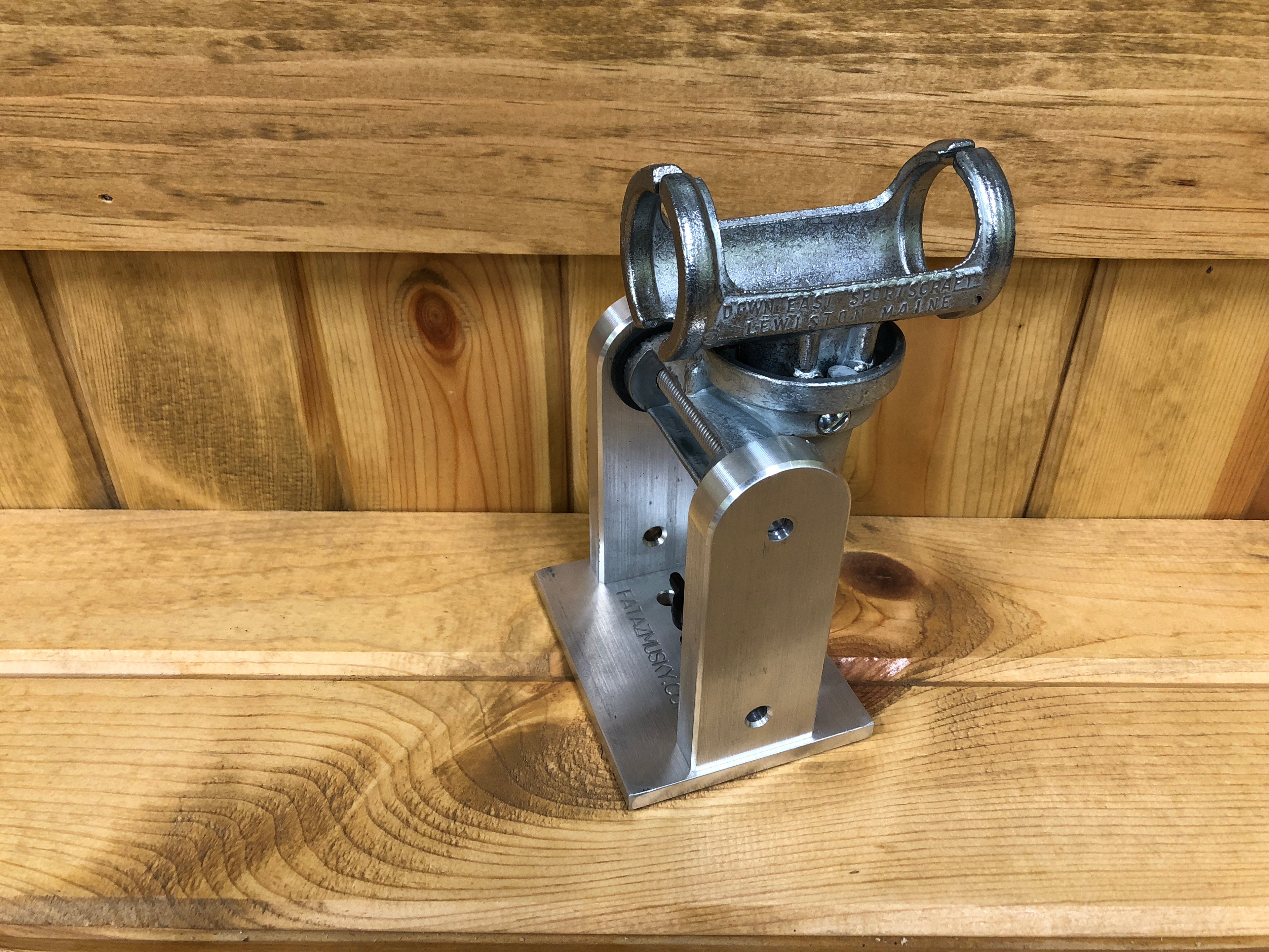 Straight Rod Holder Base